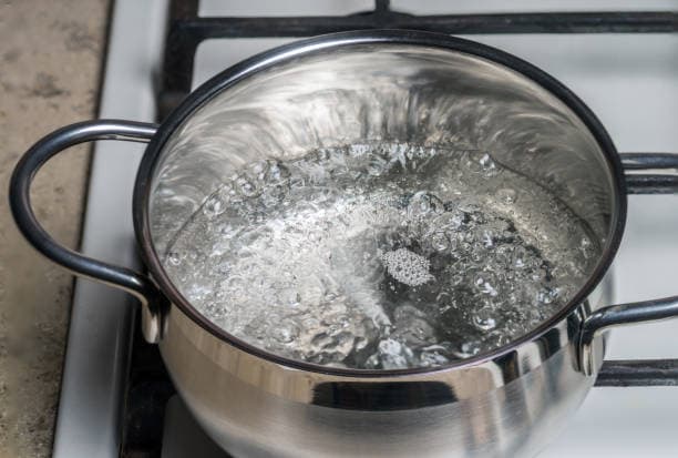 Does boiling water purify it?

