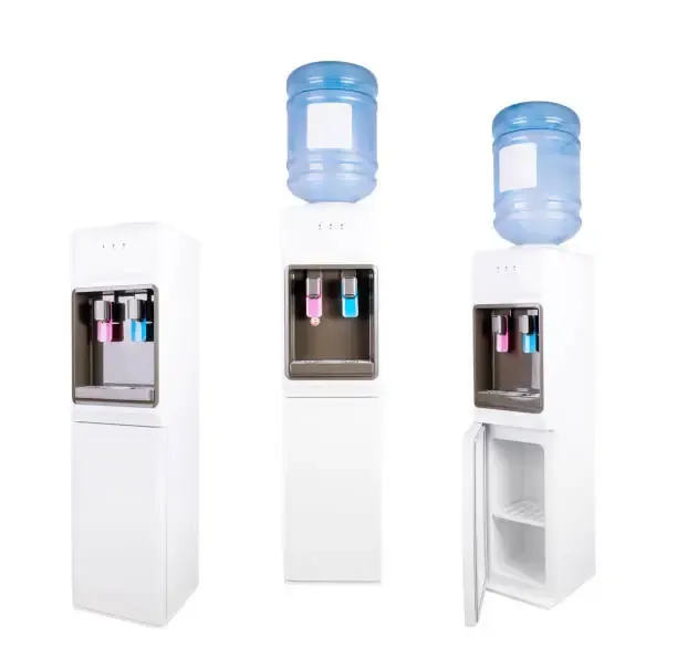Bottleless Water Coolers vs. Traditional Bottled Water: Cost Comparison
