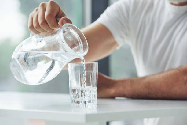 how-much-water-does-a-2-person-household-use-per-month